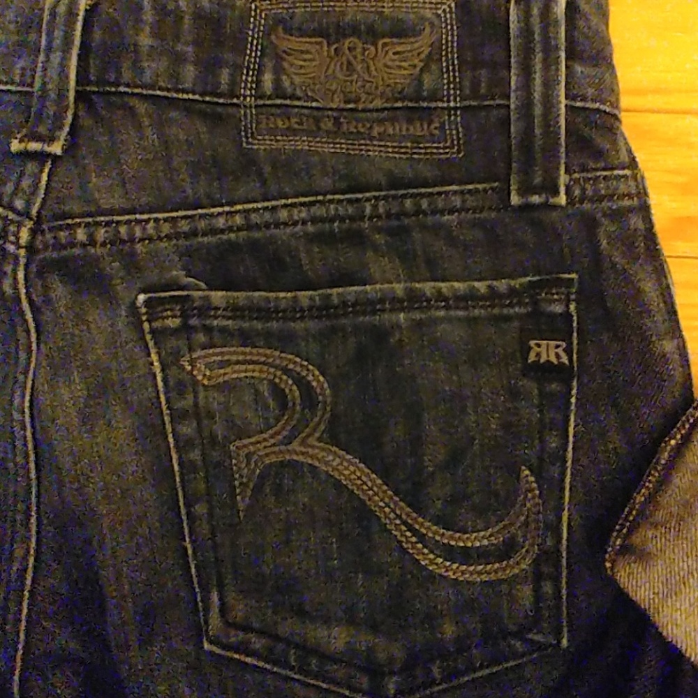 Rock & Republic capris sz 30
